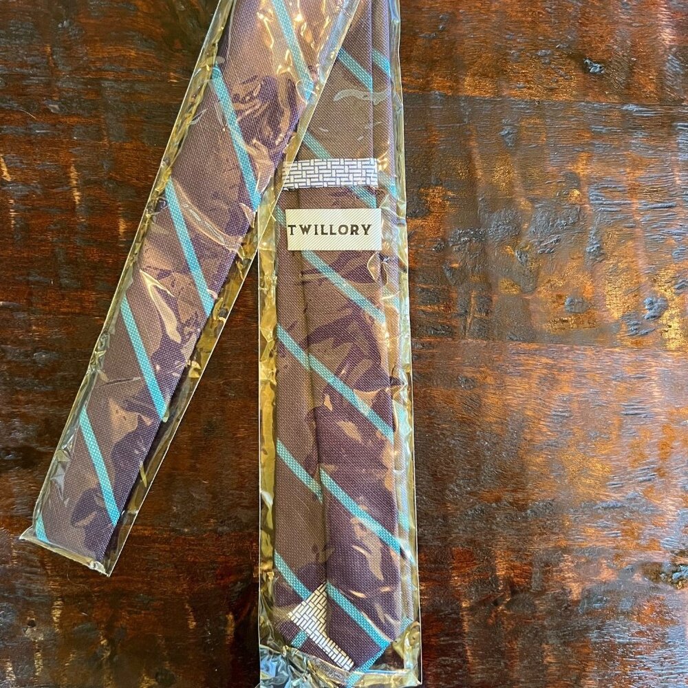 Brand New Salt & Dapper Modern Cut Plaid  Men's Tie